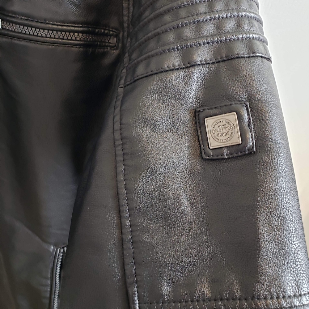 Jacket - Picture 6 of 8